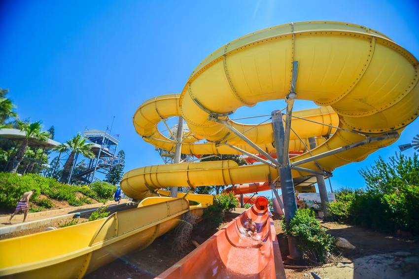 سرسره فایتون پارک آبی واترورلد قبرس