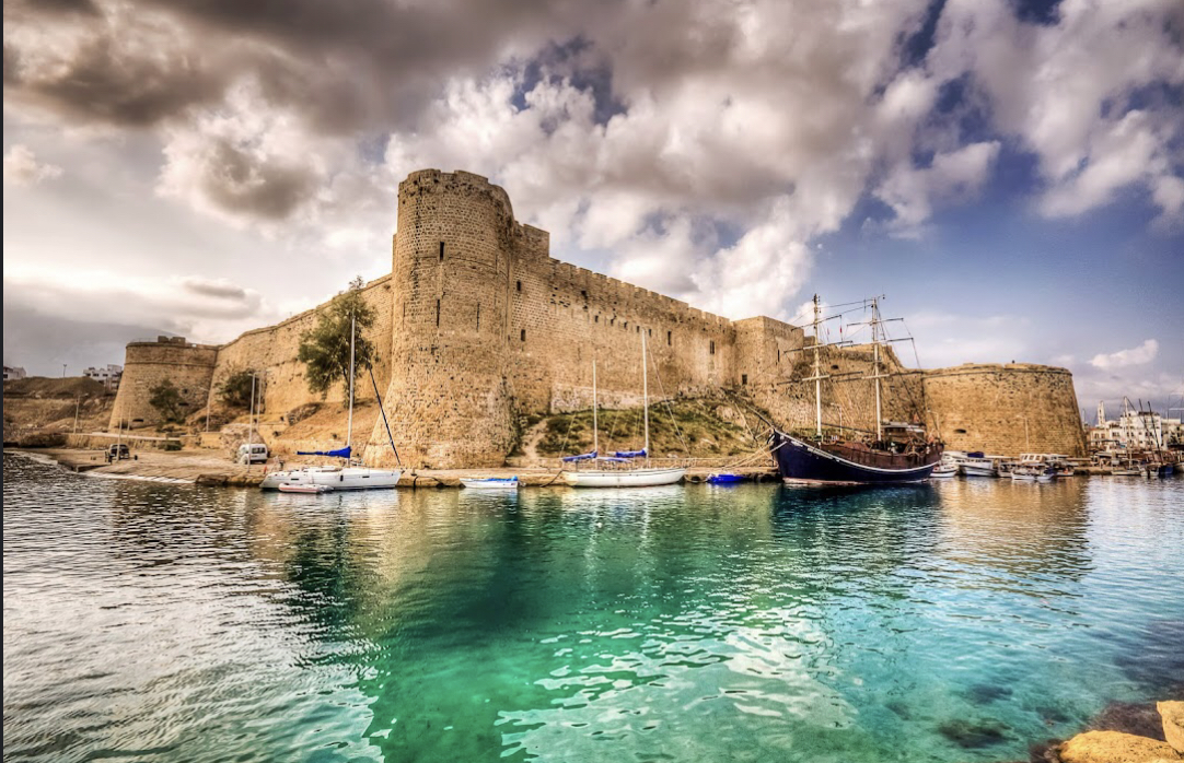 قلعه گیرنه یا قلعه کایرنیا