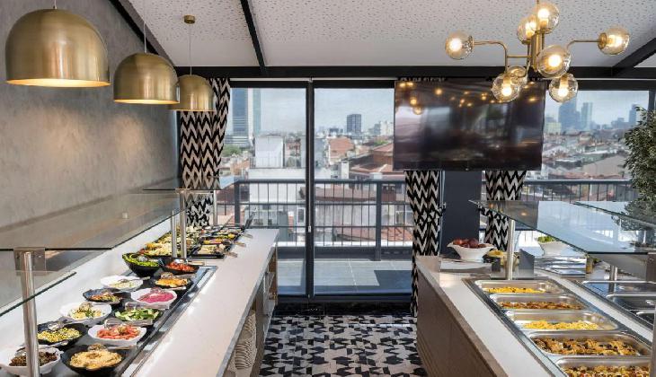 هتل رامادا انکور شیشلی