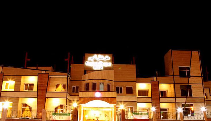 هتل نقش شاپور داراب