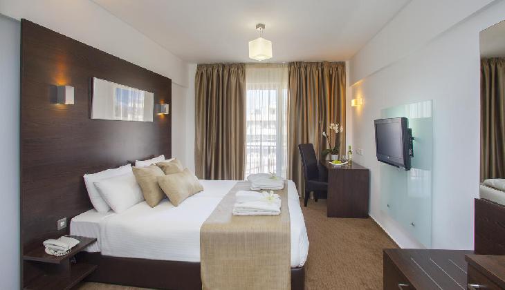 بوتیک هتل آمورگوس