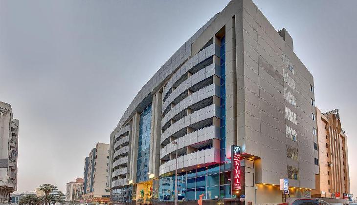 هتل گلدن تولیپ نیهال پالاس