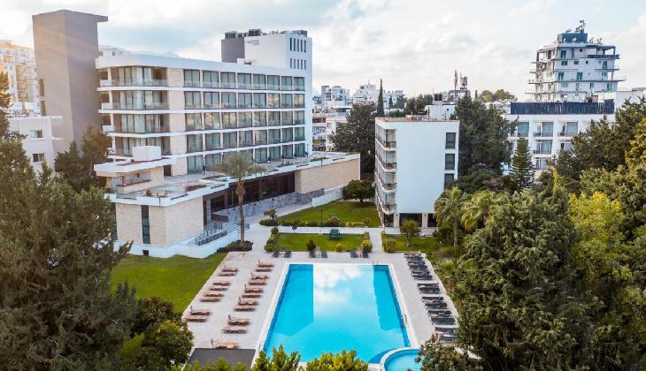 هتل پیا بلا گیرنه قبرس شمالی