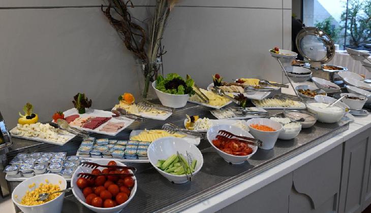 هتل تکسیم اسکوئر