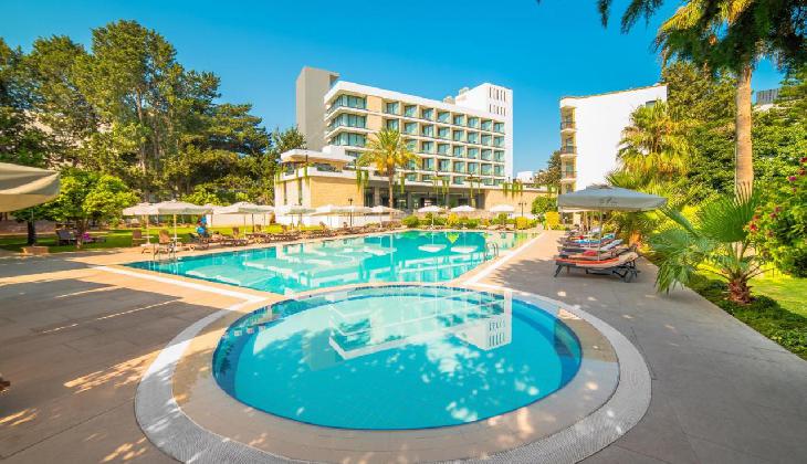 هتل پیا بلا گیرنه قبرس شمالی