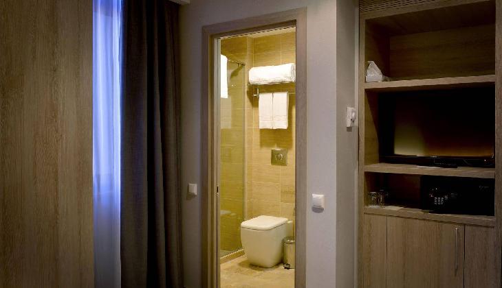 هتل ریپابلیکا ایروان