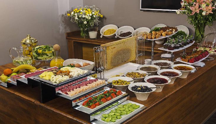 Meroddi Galata Mansion