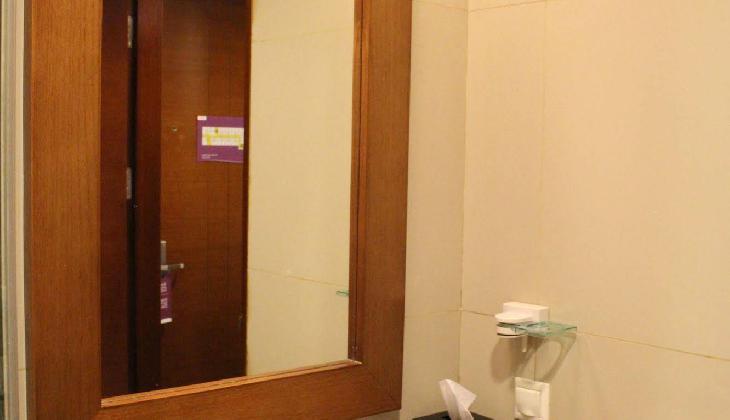 Anggrek Shopping Hotel