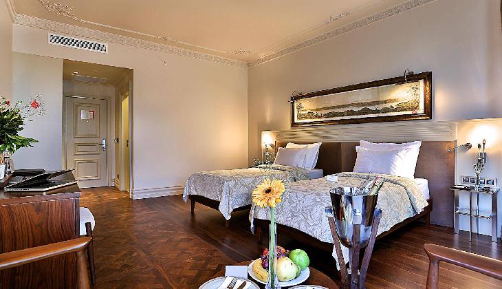 هتل تکسیم لانژ