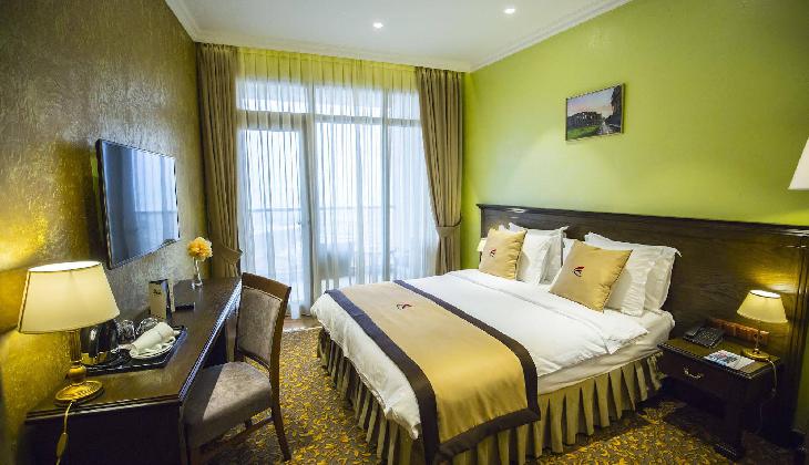 Colosseum Marina Hotel Batumi