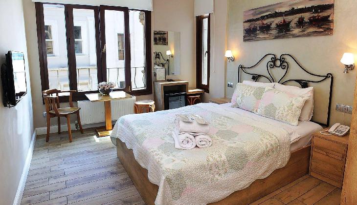 Ragip Pasha Apartments