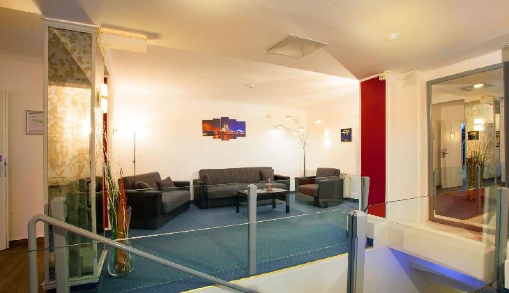 Royal by Centro Comfort