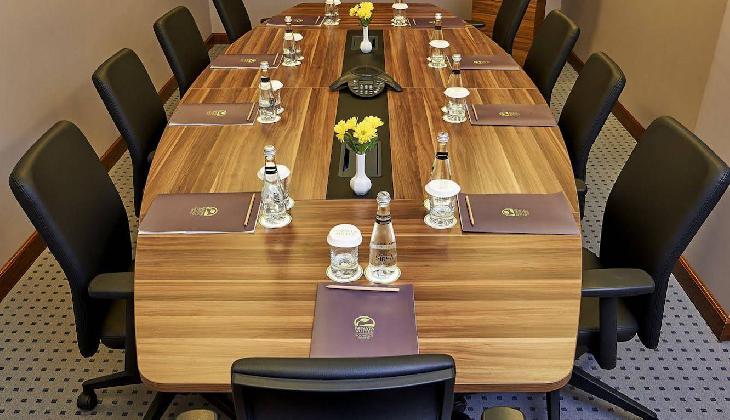 Renata Suites Boutique Hotel