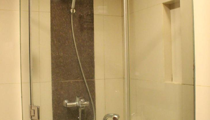 Anggrek Shopping Hotel