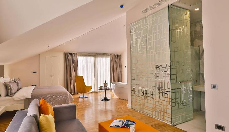 Business Life Boutique Hotel