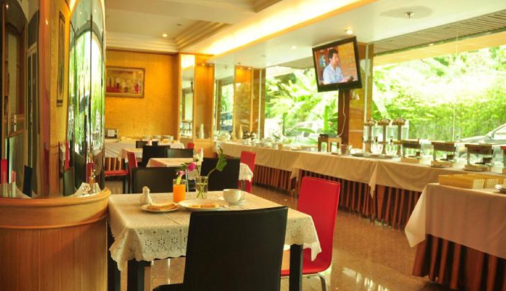 هتل دریم تاون پراتانام