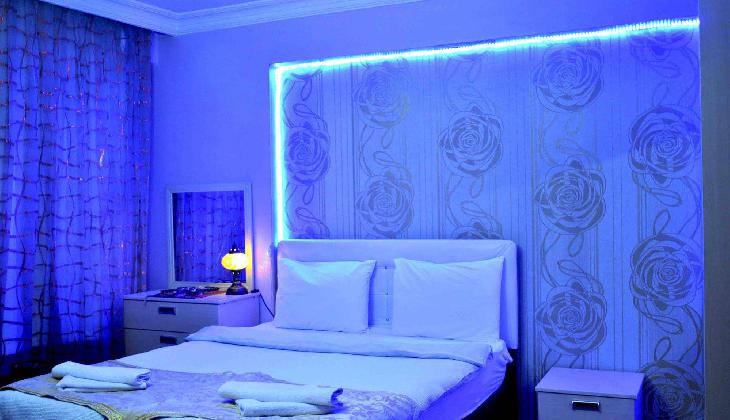 Caravan Palace Apart