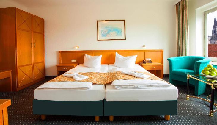 Royal by Centro Comfort