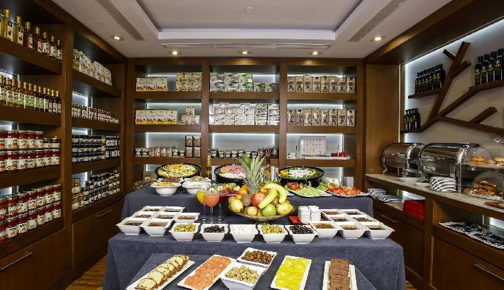 Housez Suites & Apartments