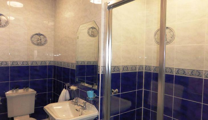 Isis Restaurant & Hotel