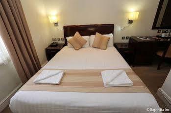 The Villa Kensington