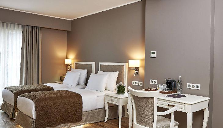 Renata Suites Boutique Hotel
