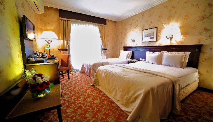 هتل پِرا رُز