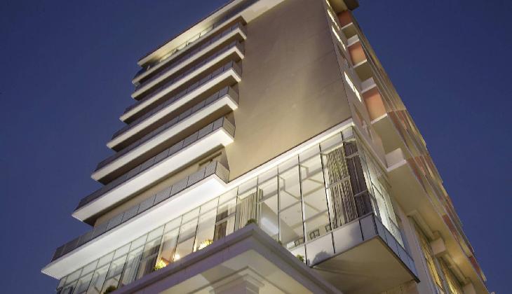 Hotel Santika Jemursari