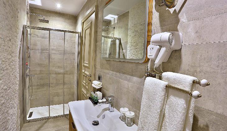 هتل تکسیم لانژ