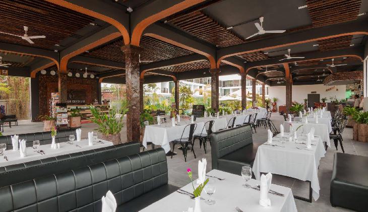 Angkor Elysium Suite