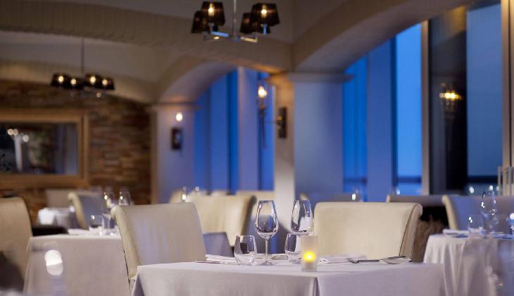 هتل جمیرا بیچ