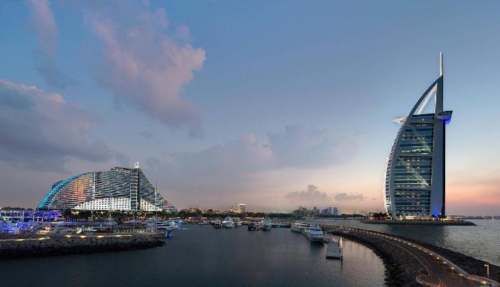 هتل جمیرا بیچ