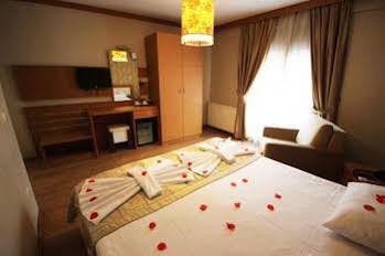 فلاور پالاس هتل