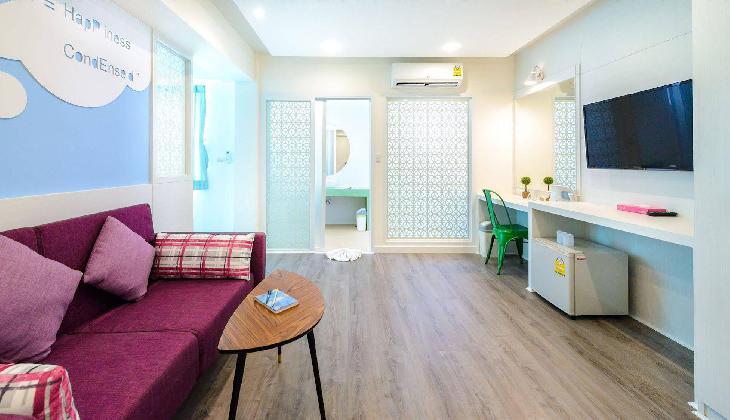 The Tint At Phuket Town