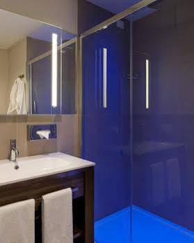 هتل دبل تری بای هیلتون