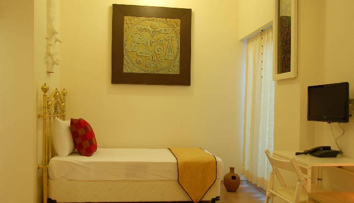 Han Hostel Airport North