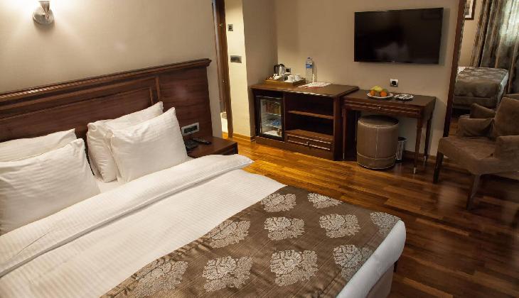 Nova Plaza Boutique & Spa Hotel