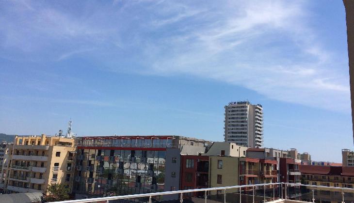 Palm Residence Deluxe Studios