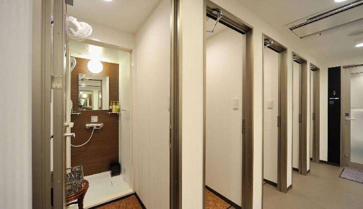 Global Cabin Gotanda