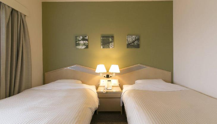 Shin Osaka Washington Hotel Plaza