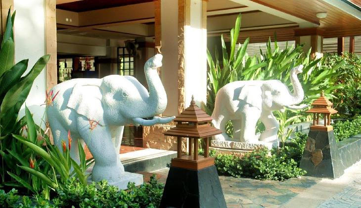 Royal Ivory Sukhumvit Nana by Compass Hospitality