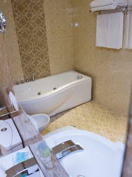 هتل رویال پلازا