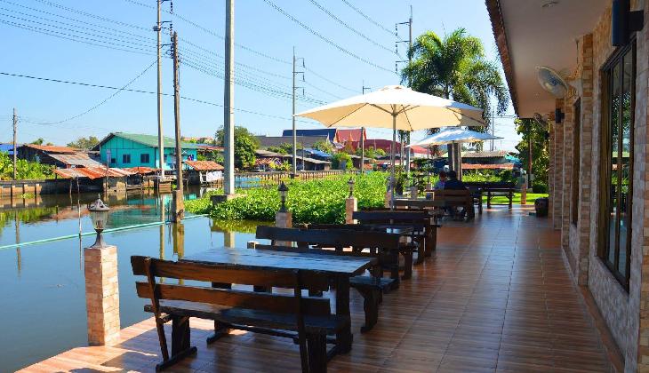 Silver Gold Garden, Suvarnabhumi Airport