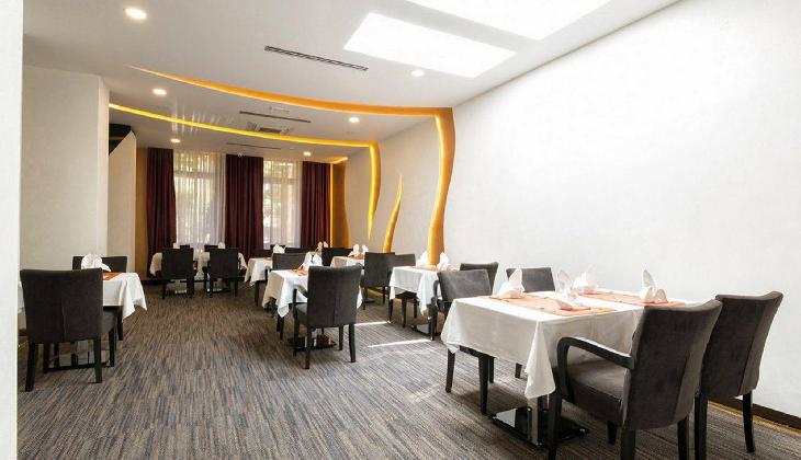 Nova City Garni Hotel Signature Collection