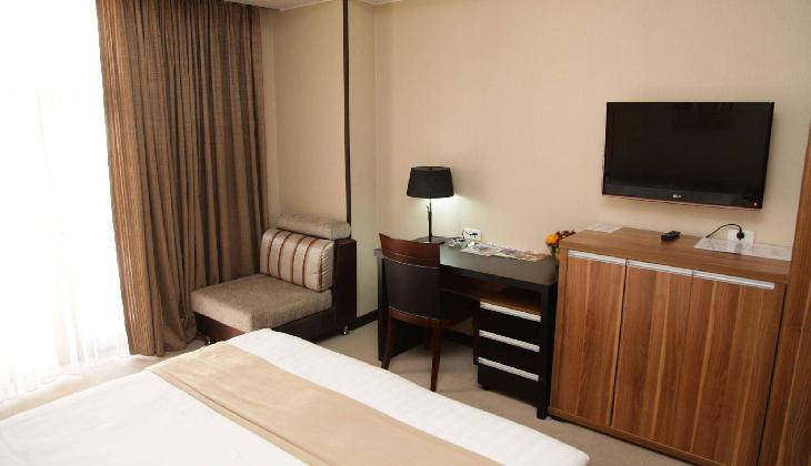 هتل باس بوتیک