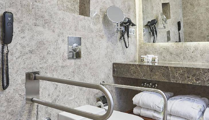 Renata Suites Boutique Hotel