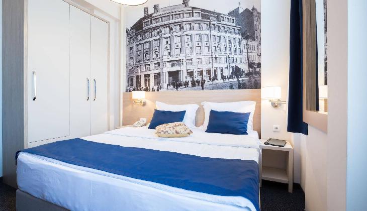 Five Points Square City Center