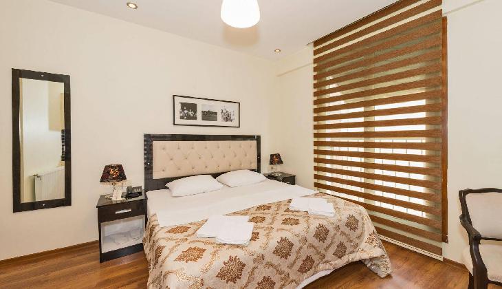 هتل اینویکتوم رزیدنس