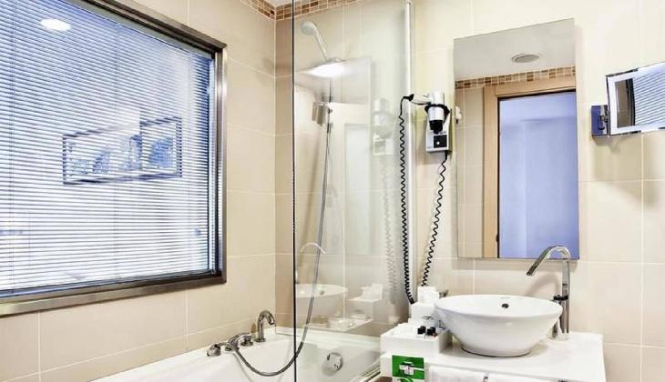 هتل بست وسترن ارسین تکسیم