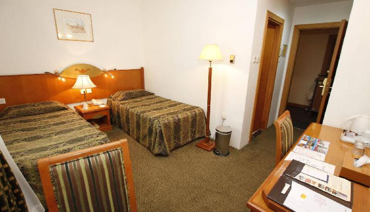 هتل زین اینترنشنال